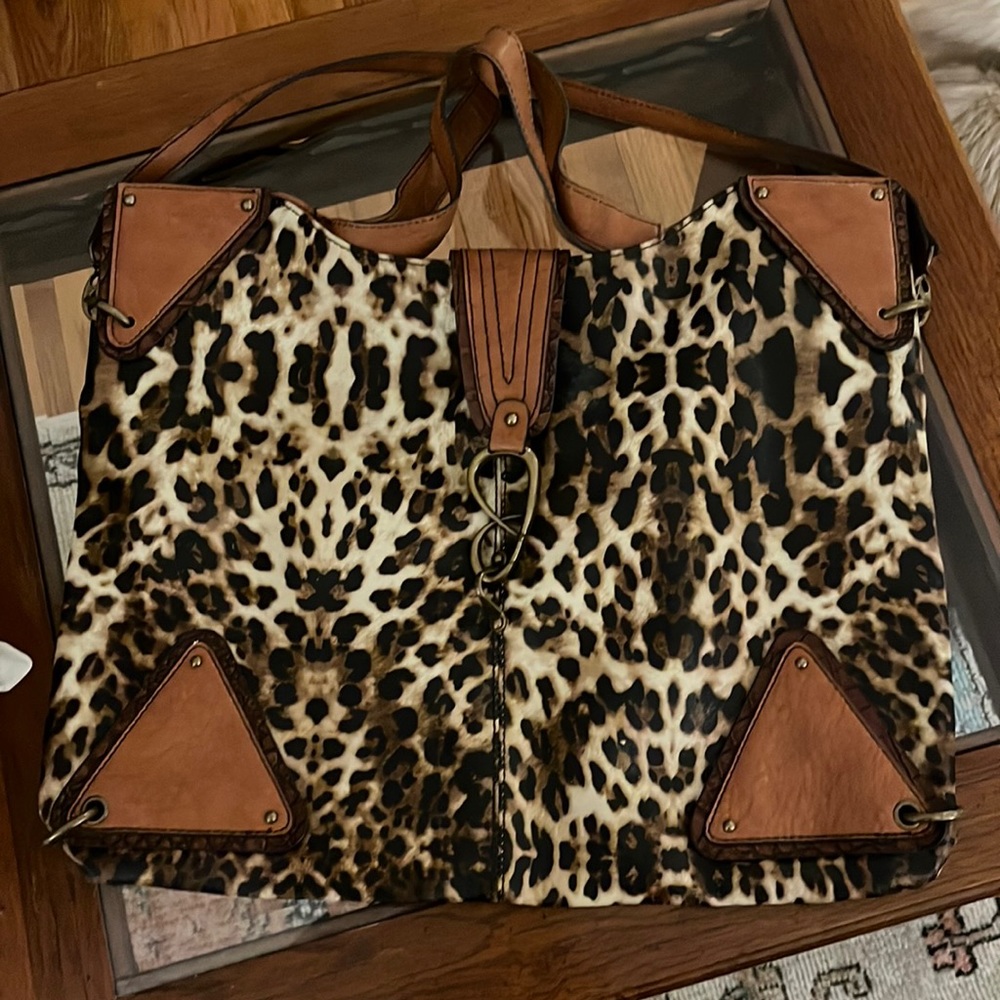 Jessica Simpson Leopard Tote. MAKE AN OFFER!!